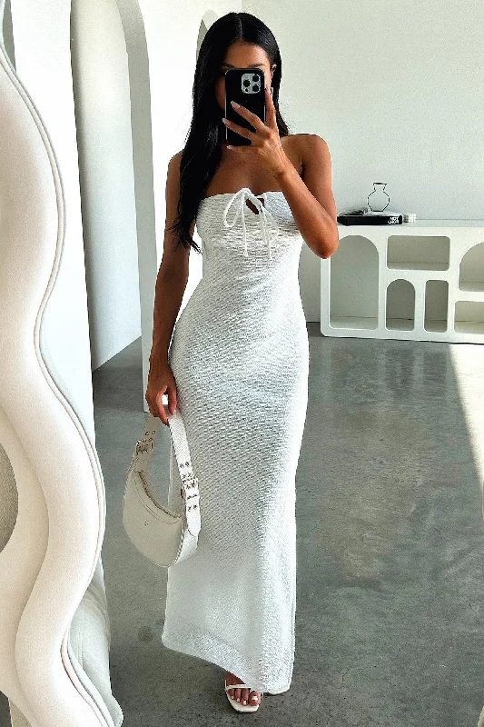Plus-size dresses for womenTanvi Dress - White