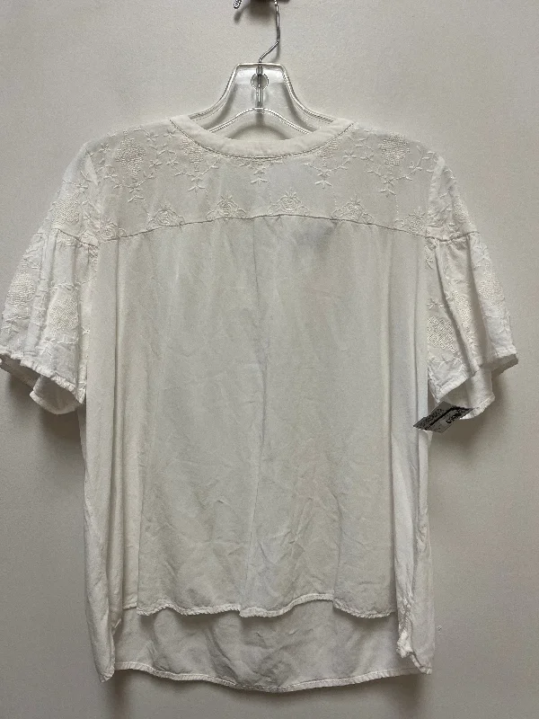Layering women's topsTop Short Sleeve By Loft In White, Size: L