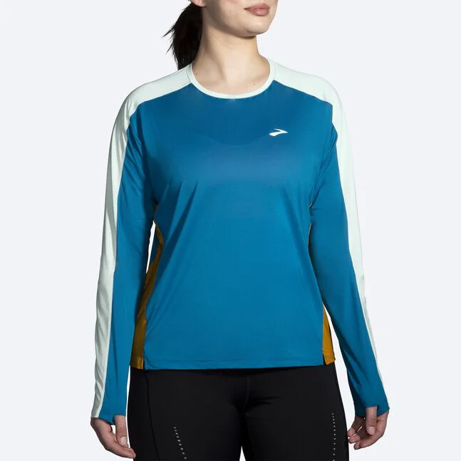 short-sleeved shirts for men with a tailored lookWomen's Sprint Free Long Sleeve 2.0