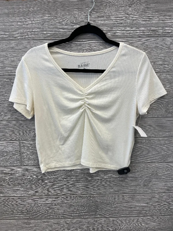 Sustainable women's topsTop Short Sleeve By Clothes Mentor In Cream, Size: M