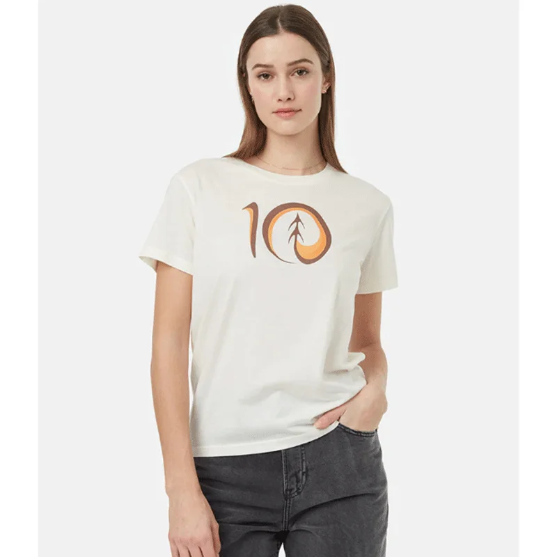 short-sleeved shirts for men that are moisture-wicking and quick-dryingWomen's Artist Series Logo T-Shirt