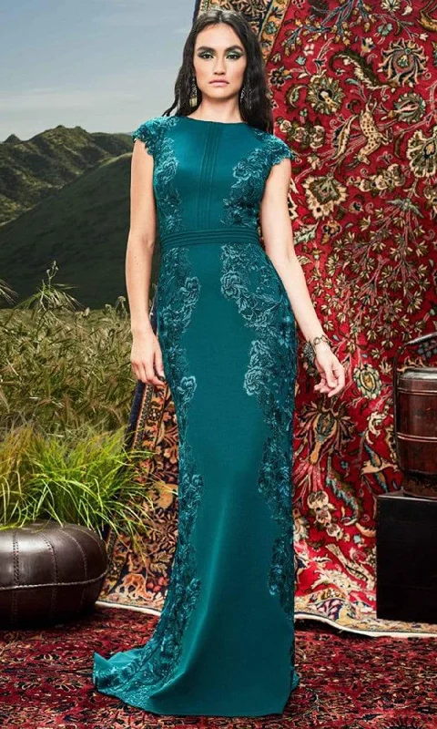 Designer dresses for high-end fashionTadashi Shoji - BRX20625LSC Side Floral Detail Jewelo Neck Long Dress