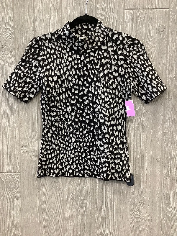 Ruffled women's topsTop Short Sleeve Designer By Michael Kors In Black & Grey, Size: Xs