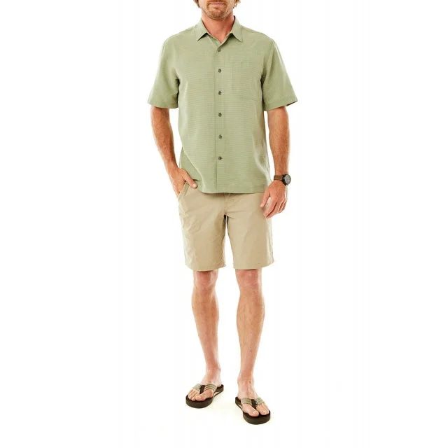 finding the perfect fit in short-sleeved men's shirtsMen's Desert Pucker Dry S/S