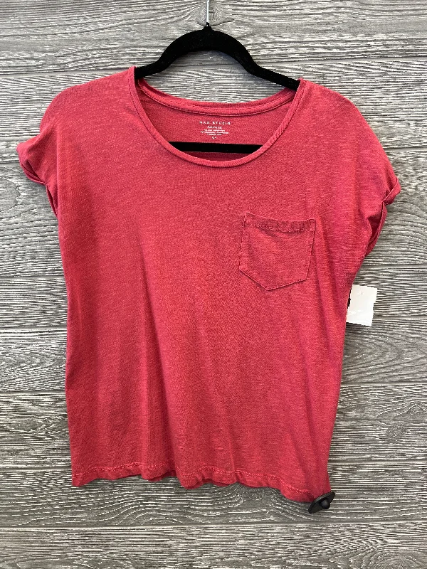Earth-tone women's topsTop Short Sleeve By Max Studio In Red, Size: Petite   S
