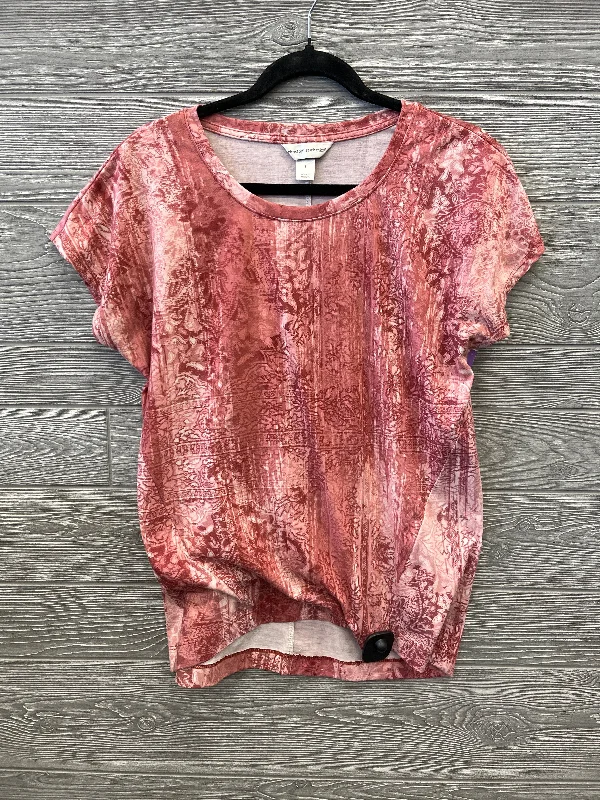 High-low hem women's topsTop Short Sleeve By Christopher And Banks In Red, Size: S