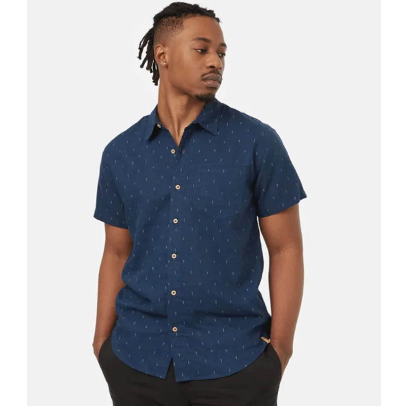 short-sleeved men's shirts with a chest pocketMen's Small Tree Mancos Short Sleeve Shirt