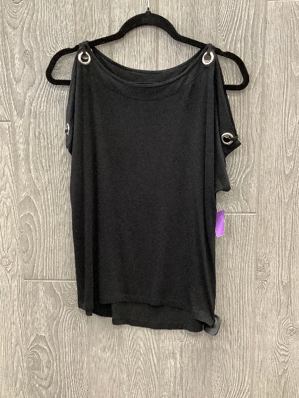 Scoop neck women's topsTop Short Sleeve By Cable And Gauge In Black, Size: Petite   S