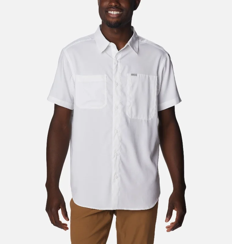 short-sleeved tops for men worn with chinosMen's Silver Ridge Utility Lite Short Sleeve Shirt - White