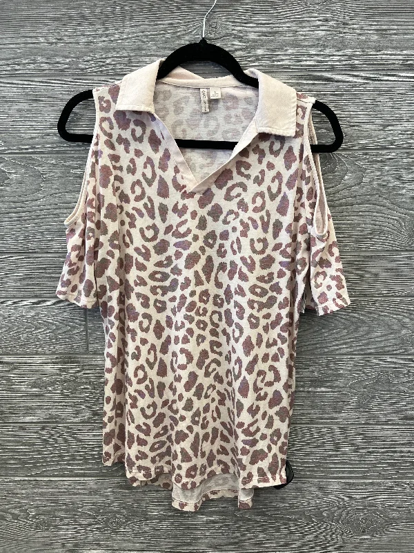 Bodycon women's topsTop Short Sleeve By Cato In Animal Print, Size: S