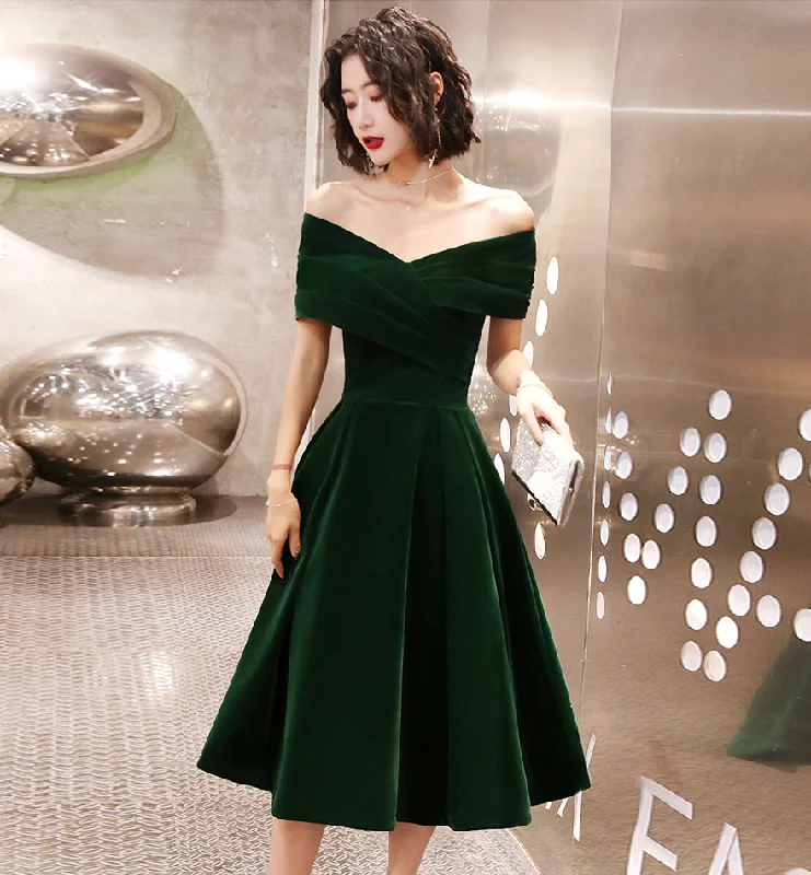 Short-sleeved dresses for womenGreen velvet short prom dress homecoming dress  8483