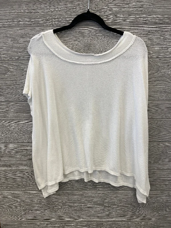 Designer women's topsTop Short Sleeve By Pink Lily In White, Size: M