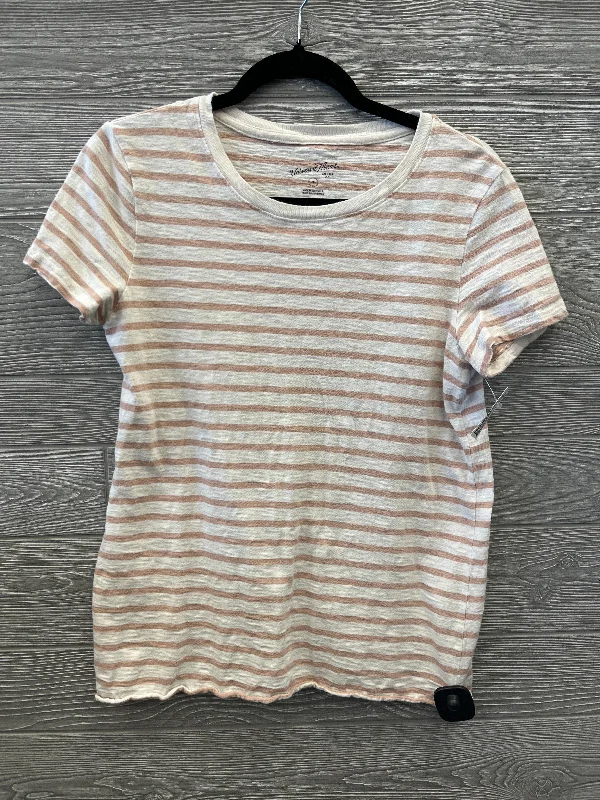 Handmade women's topsTop Short Sleeve By Universal Thread In Beige, Size: S