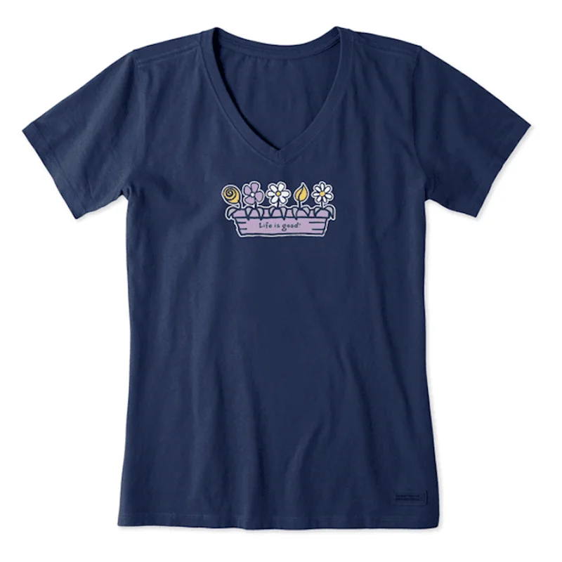 short-sleeved shirts for men with a wrinkle-resistant finishWomen's Flower Box Short Sleeve Vee