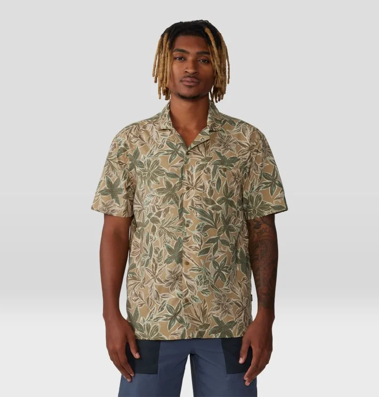 athletic short-sleeved shirts for menMen's Trail Sender Camp Shirt - Sandstorm Floral Print