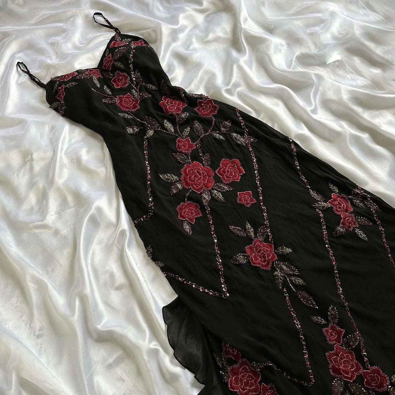 Shift dresses for womenBlack gorgeous tight strapless exquisite red rose floral beaded long tulle ball gown evening dress gh3157