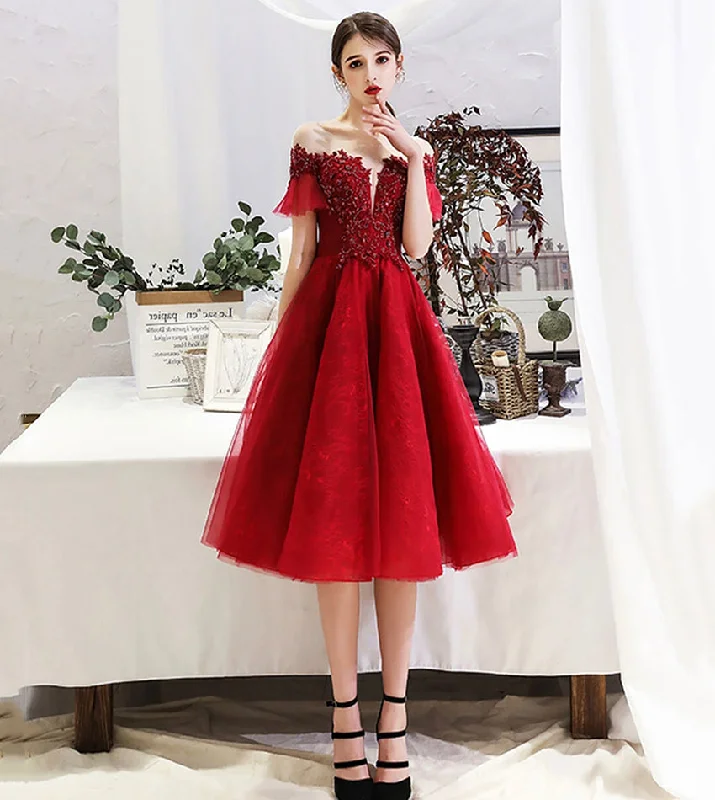 Custom-made dresses for personalized fitsBurgundy lace short prom dress party dress  8527