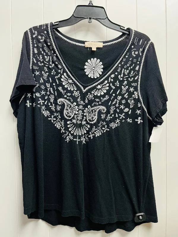 Eco-friendly women's topsTop Short Sleeve By Philosophy In Black & White, Size: 2x
