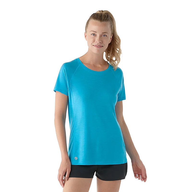 short-sleeved men's clothing designed for all-day comfortWomen's Active Ultralite Short Sleeve - Pool Blue