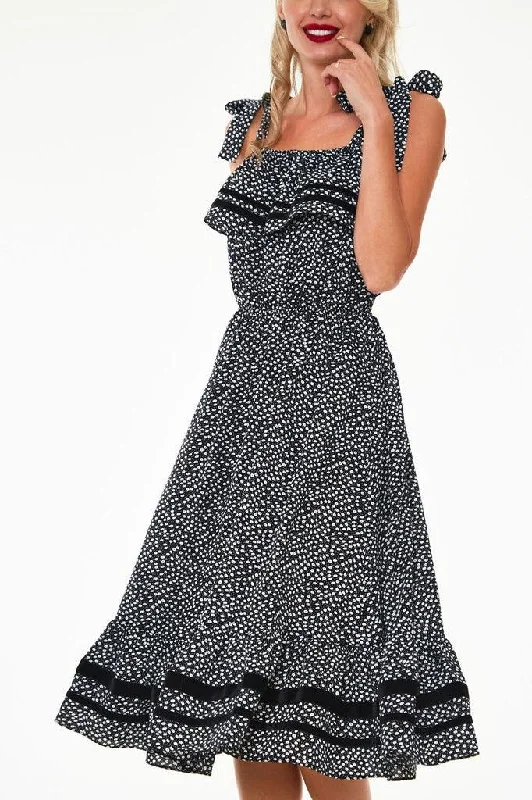 High-low hem dresses for womenMae Long Floral Flare Dress With Velvet Trim