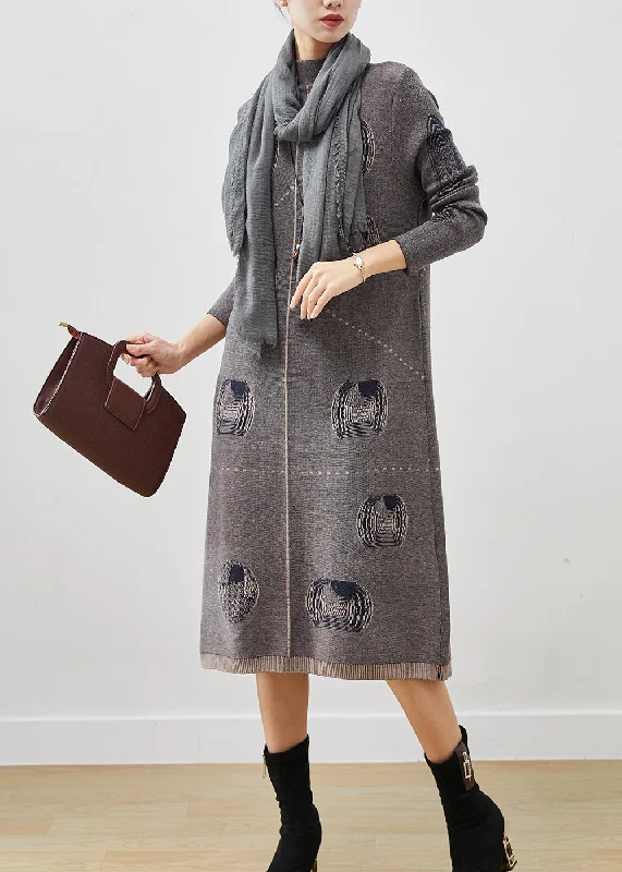 Embellished women's sweaterArt Grey Stand Collar Print Knit Sweater Dress Spring