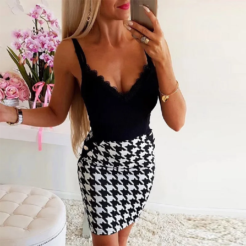 Beach dresses for casual outingsStrappy Sleeveless Plaid Mini Bandage Dress PF091409