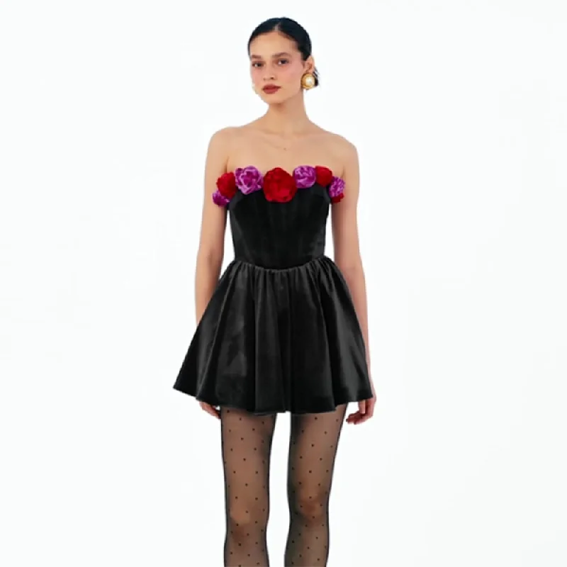 Long flowy dresses for womenStrapless Sleeveless Flower Mini Dress ZNSBA760