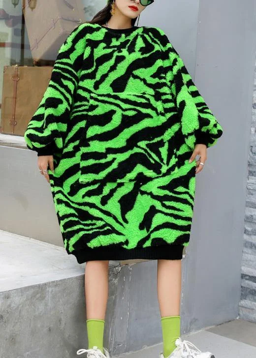 Olive green women's sweaterComfy O Neck Thick Sweater Dress Outfit Plus Size Green Striped Knitwear Dress