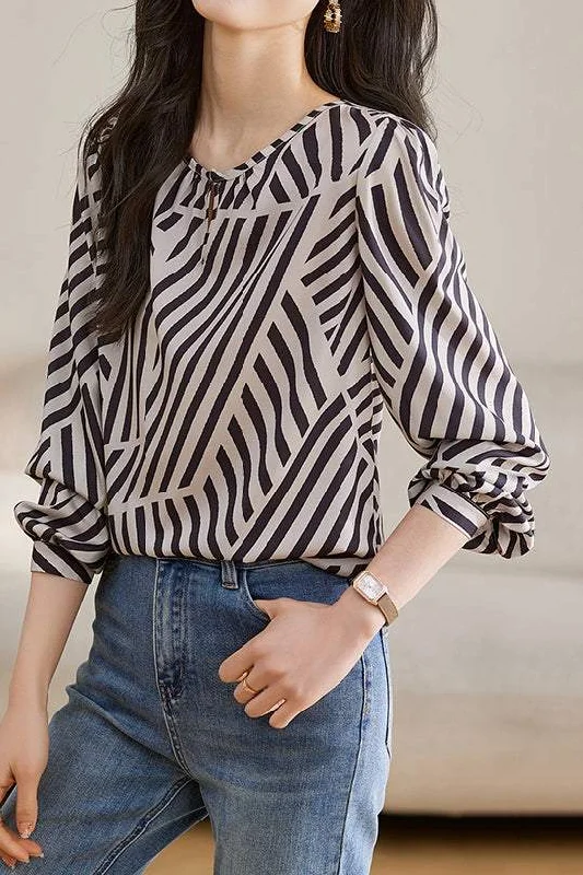 Embellished women's topsFront Tear Drop Random Stripe Blouse