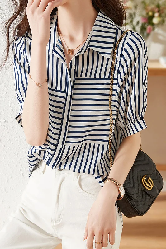 Lightweight women's topsStriped Docking Gathered Short Sleeve Shirt