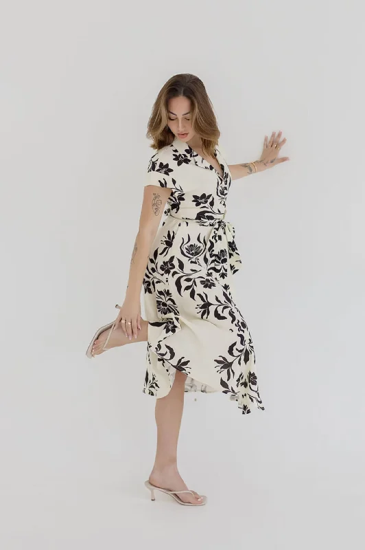 Spring dresses for blossoming stylesRenata Short Sleeve Button Down Waist Tie Floral Print Midi Dress White