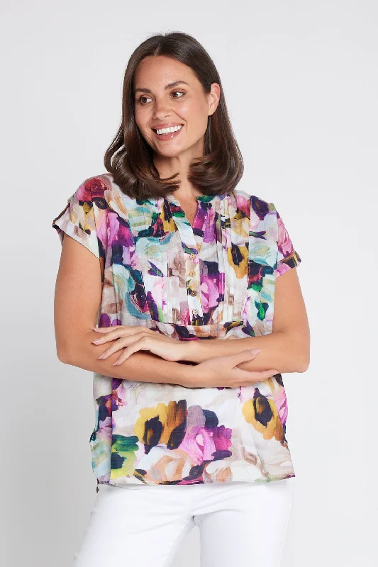 Easy-care women's topsTessa Top - Pastel Floral Painting