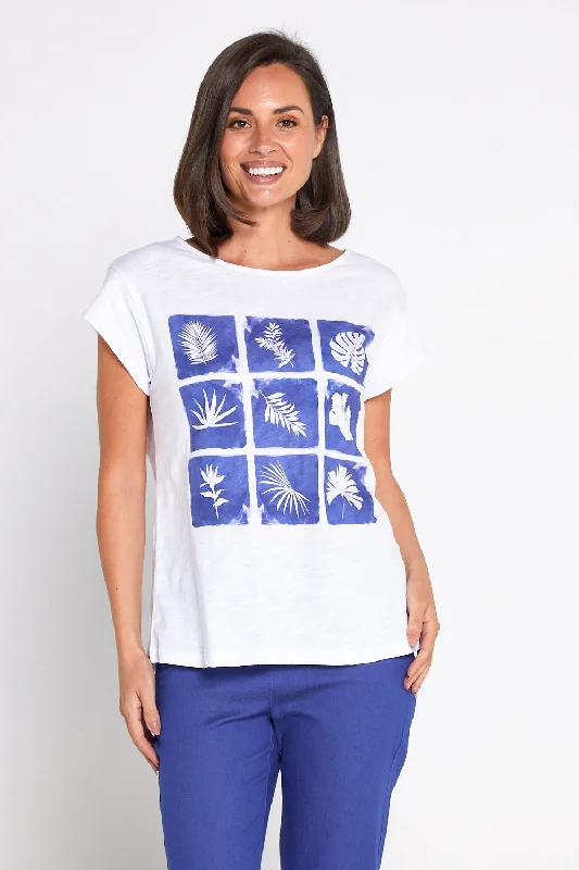 Easy-care women's topsKeylines Slub Boatneck Tee - Sapphire Blooms