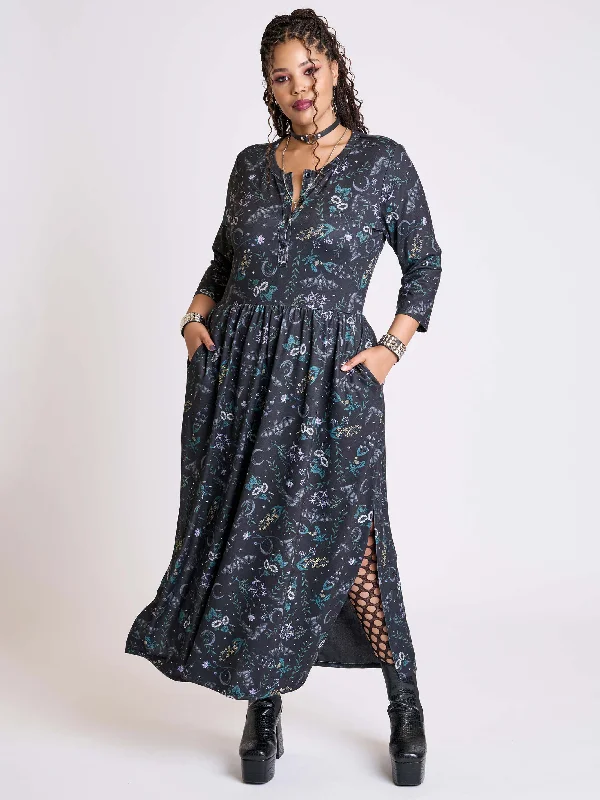 Women's casual dressesBat's Garden Henley Dress
