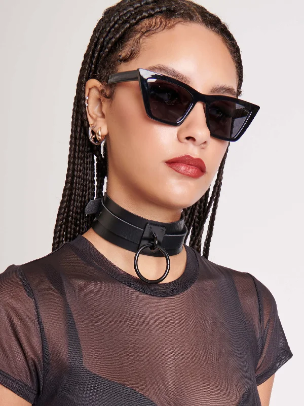 Short and sweet dresses for womenO-ring Choker